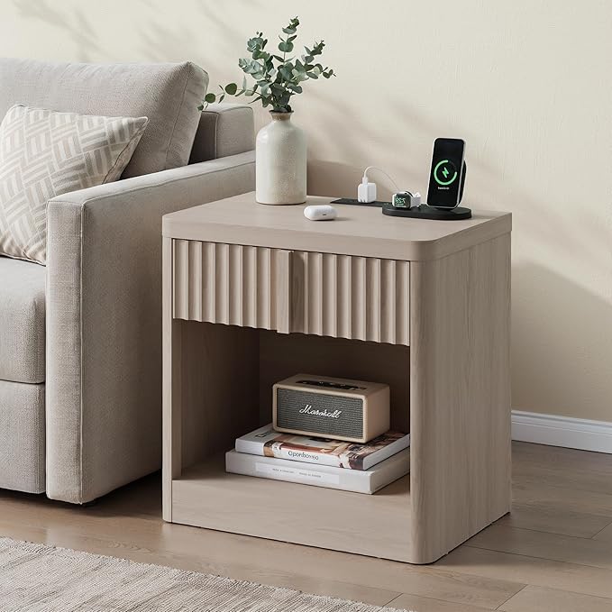 Harpaq Fluted Nightstand Set of 2 with Charging Station, 23.6" Wood End Table with Solid Wood Handle, Curved Profile Design, Mid Century Moden Bedside Table for Bedroom, White Alder