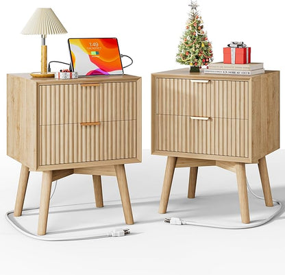 FavourLife Fluted Nightstand, Night Stand Set 2, Modern Nightstands Set of 2 with Beveled Edge & Solid Wood Legs, 2 Drawer End Table with Charging Station, Wooden Bedside Table for Bedroom,Natural Oak