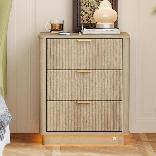 BONITURE Fluted Nightstand, Curved Night Stand with Charging Station Lighting, Wood End Table with 3 Drawers, Modern Side Table Storage Cabinet for Bedroom Office,(1, Natural)