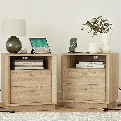 FORTUNETEC Nightstand Set of 2 with Charging Station, Mid Century Modern Nightstand with Wood Grain Texture, Boho End Table with Drawers Storage, Bedside Table for Bedroom Living Room, White Oak