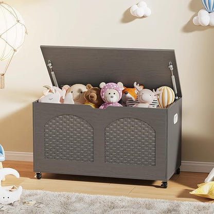 Storage Chest, Rattan-Style Toy Storage Bench with Lid and Wheels, Square Storage Trunk for Entryway, Bedroom, Living Room(Gray)