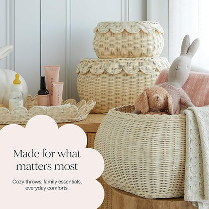 BEBE BASK Large Scalloped Basket Set Of 3 - Hand-Woven & Award-Winning Scallop Basket - XL - Extra Large for Blankets 22 x 16 x 10 In - Elegant Wicker With Scalloped Edge Lid (Natural)