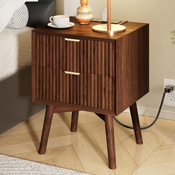 FavourLife Fluted Nightstand, Beveled Edges Night Stand, 2 Drawer Nightstand with Charging Station, Wooden End Table with Solid Wood Legs, Modern Bedside Table for Bedroom Sofa Home Office, Walnut