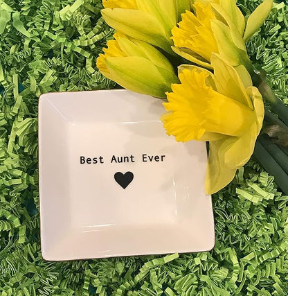 Simply Charmed Best Aunt Ever Gift – Ceramic Jewelry Dish or Ring Holder – BAE Trinket Tray - Elegant Valentine's Day or Birthday Gift for Auntie