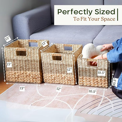 13x13x13 Storage Cube Bins Wicker Storage Basket for Cube Shelf, Natural Foldable Square Baskets for Storage, Large Woven Cube Storage Bin with Handle, Baskets for Pantry, Bedroom Set of 4