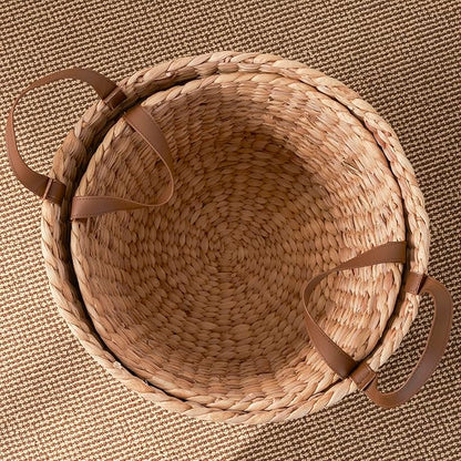 Isidore Water Hyacinth Storage Basket, Round Woven Design (Natural Brown, 15.7 x 15.7 x 11.8 in)