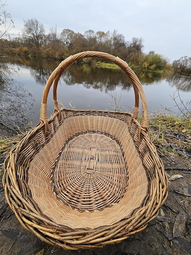 Handcrafted Extra-Large Wicker Basket with Two-Tone Weave – Rustic Handmade Storage Basket from Lithuania