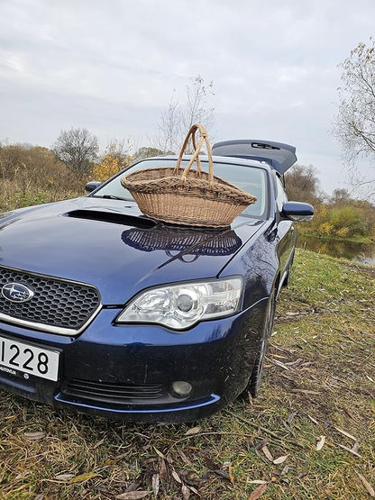 Handcrafted Extra-Large Wicker Basket with Two-Tone Weave – Rustic Handmade Storage Basket from Lithuania