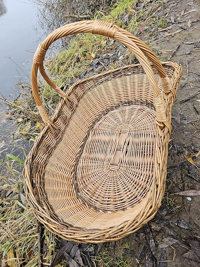 Handcrafted Extra-Large Wicker Basket with Two-Tone Weave – Rustic Handmade Storage Basket from Lithuania